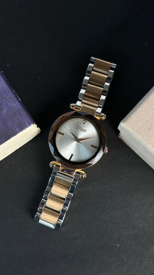 Dior-branded fashion watch with a faceted crystal-style bezel2